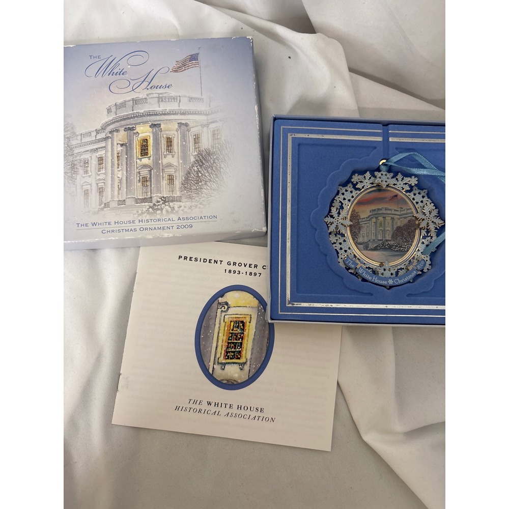 The White House 2009 Historical Association Christmas Ornament